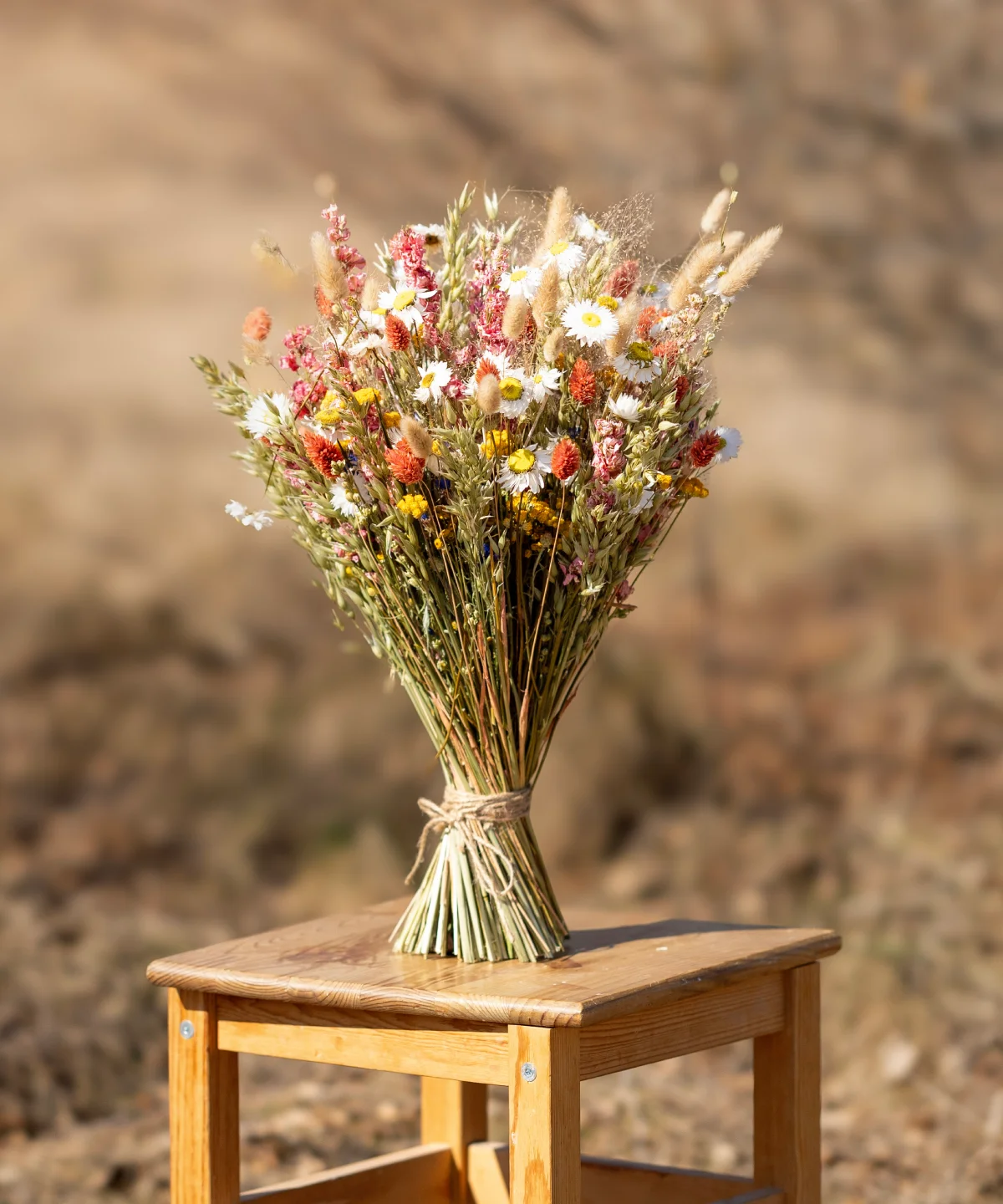 Jarná kytica zo sušených kvetov Lúčne ráno